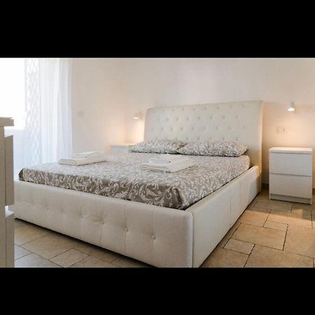 Pau Suite Home Φιουμιτσίνο Εξωτερικό φωτογραφία